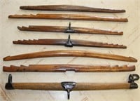 6 vintage wooden gambrel sticks & 1 single tree