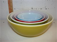 Primary Colour Pyrex Bowls, Set of 4