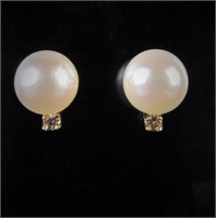 14K Yellow Gold Cultured Pearl Earrings, Diamond