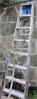 Werner 8' aluminum step ladder, 250 lb capacity,