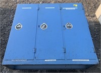 commercial utility heavy duty 3 door cabinet