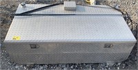 Truckbed diamond plate gas tank & tool box