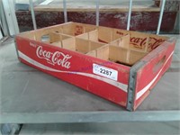 Coke pop crate(red) w/some bottle dividers for 24