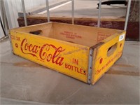 Coke pop crate(yellow)