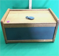Wooden Bread Box! Should Chalkboard Paint Front