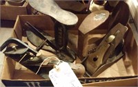 2 old carpenter planes & 2 old cobbler shoe anvils
