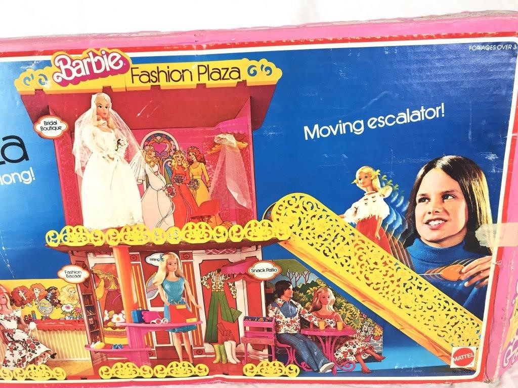 cheat Siege Anecdote Vintage Barbie Fashion Plaza Set In Box | Hueckman Auction