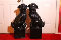 Foo Dogs