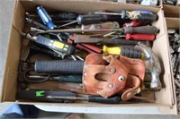 Flat of hand tools