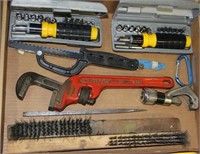 flat lot to include Ridgid E12 pipe wrench, hack