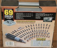 69 pc. Incredible ratchet socket driver set in