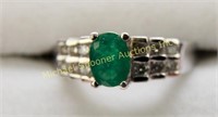 14K WHITE GOLD EMERALD AND DIAMOND RING