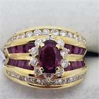$28300 18K  Ruby (Oval)(0.95ct) 16 Rubies (Square)