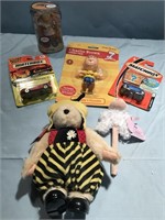 ASSORTED TOYS LOT