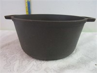 Emeril Heavy Cast Iron Pot With Handles