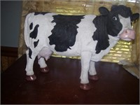 LARGE DECORATIVE RESIN COW