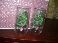 SET OF 12 CHRISTMAS DRINKING GLASSES WITH CASE