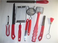 RED HANDLE RUBBER HANDLE KITCHEN GADGETS