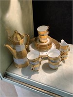 GILT AND PORCELAIN COFFEE SERVICE FOR 6
