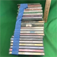 Large Lot of cd's! Get your Groove on!!
