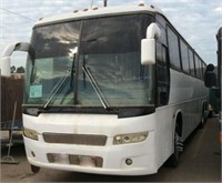 2002 Motor Coach Industries Bus