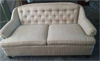 Low back 2 seat couch/ love seat, needs cleaning,