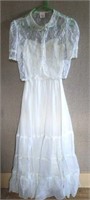 Candi Jones size 13 vintage white dress
