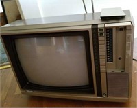 Toshiba 1984 color TV with Rabbit Ears, comes on,