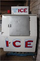 Refrigerated Merchandiser for Bags of Ice