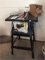TABLE SAW AND STAND