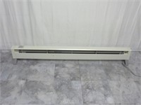 Electric Baseboard Style Heater ~ Tested & Working