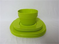 Bright Green Plastic Dinnerware