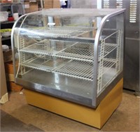 Curved Glass Display - Not Refrigerated / Heated