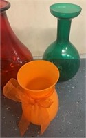 135 - 5 COLORFUL VASES