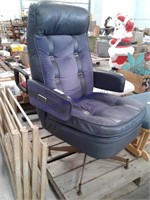 Flexsteel cloth/ vinyl chair (blue)