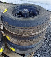 8- 14.5 Tire with rim