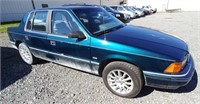 1994 Plymouth Sedan