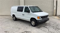 2003 Ford E-250 Cargo Van 2WD