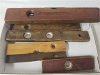 Lot of 6 wooden levels, various sizes
