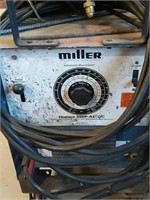 Miller  Dialarc 250p ac DC welder works as should