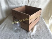 Primitive wood egg box
