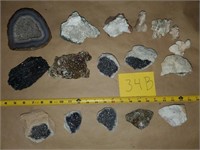 34b - LOT OF ASSORTED GEODES