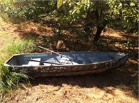 12' Aluminum Row Boat with 2 Feather Light Oars