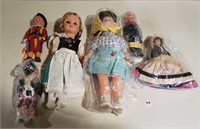 Set of 6 Vintage International Dolls