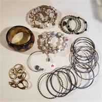 11 piece Assort Bangles & Bracelets