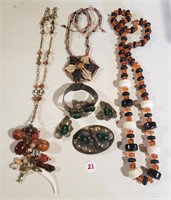 6 piece Vintage Estate jewellery
