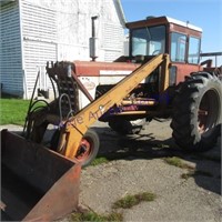 1960 Farmall 560 gas, NF, w/loader