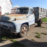 1954 Ford F500 gas grain truck w/hoist