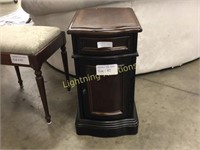 HOOKER FURNITURE TWO TONE CABINET