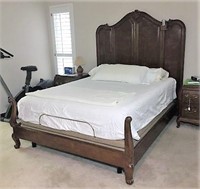 Henredon Queen Sized Bed